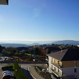 Dernier étage Avec Terrasse - Vue Montagne Appartement